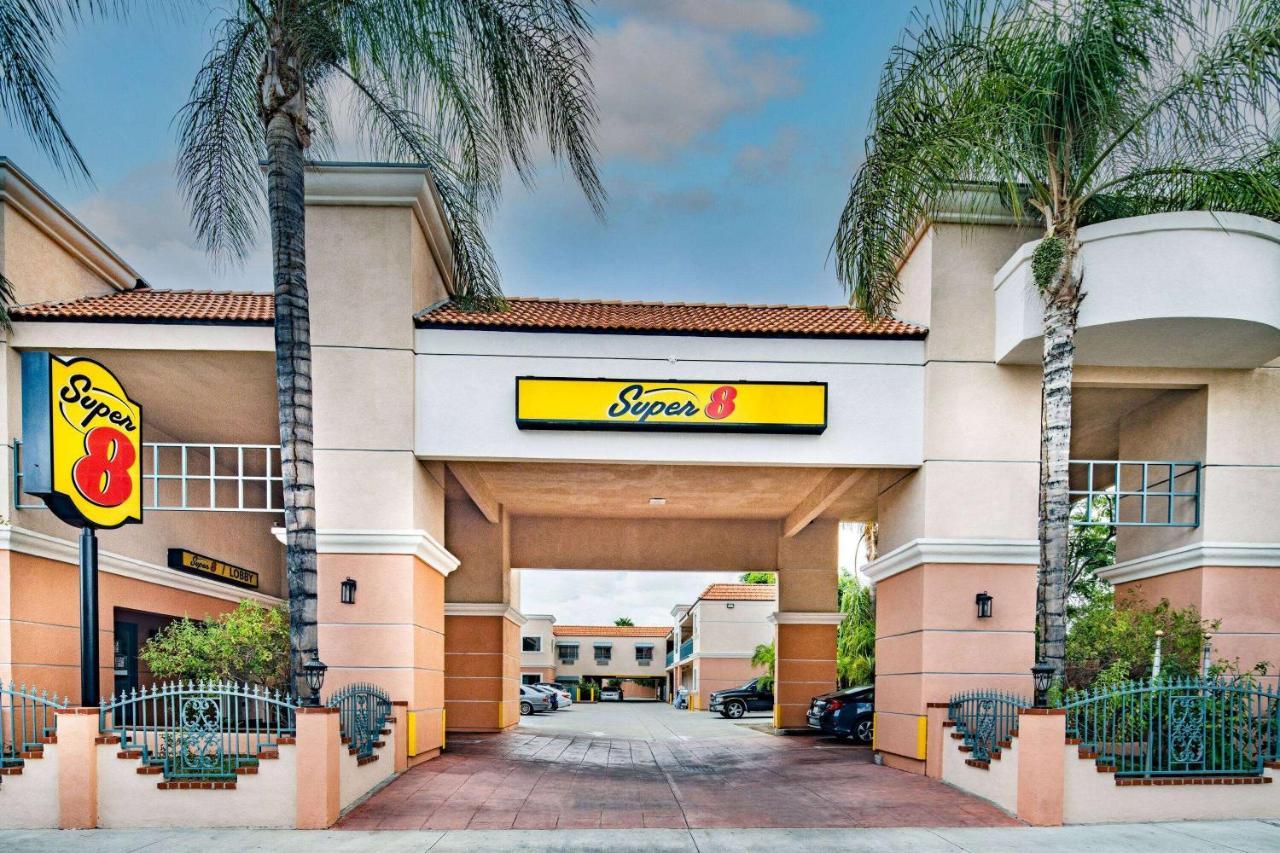 Super 8 By Wyndham North Hollywood Motel Los Angeles Kültér fotó
